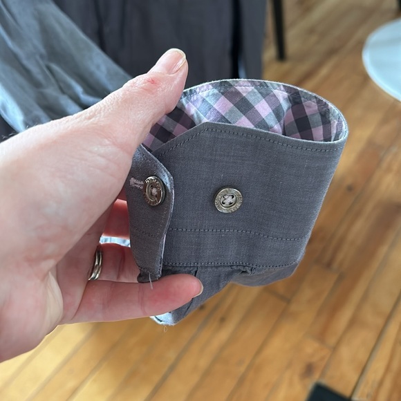 Brand new dress shirt - Picture 2 of 3